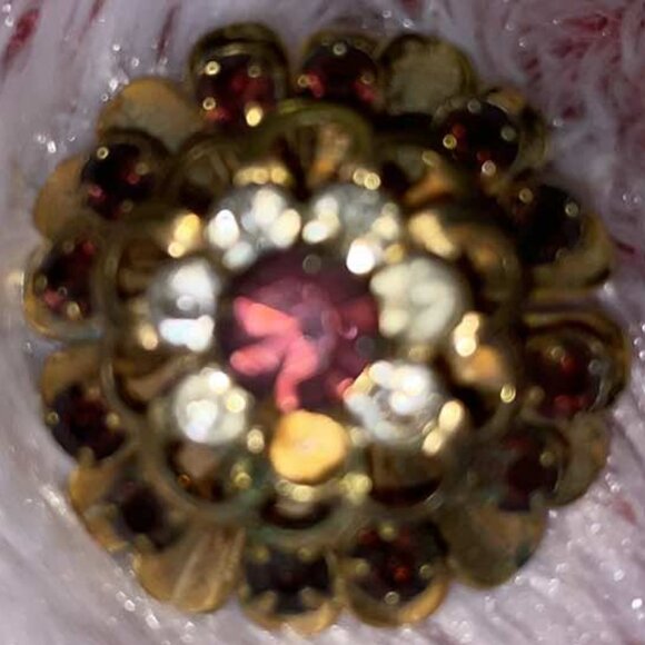 Vintage Brooch - Picture 1 of 2